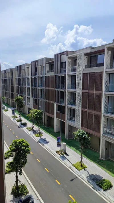 Nhật Ký Phần Thô — Ghi chép thi công · The Global City